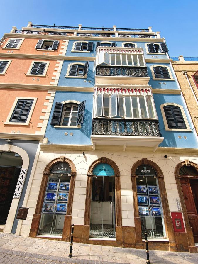 Grand Central House - Deluxe Two Bedroom - GibraltarStay Apartments - Chambres d'hôtes Gibraltar