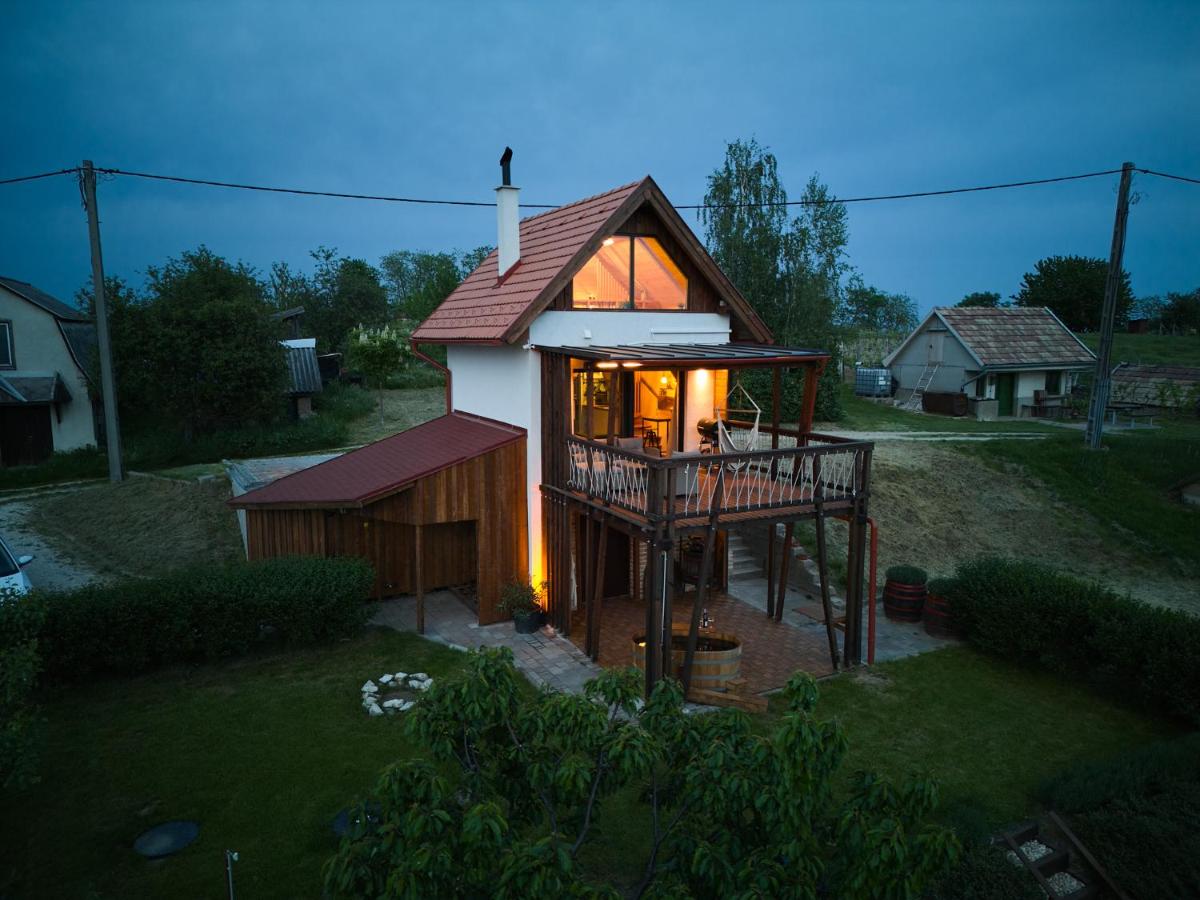 Pajkos Présház - Bed and Breakfast Bakonycsernye