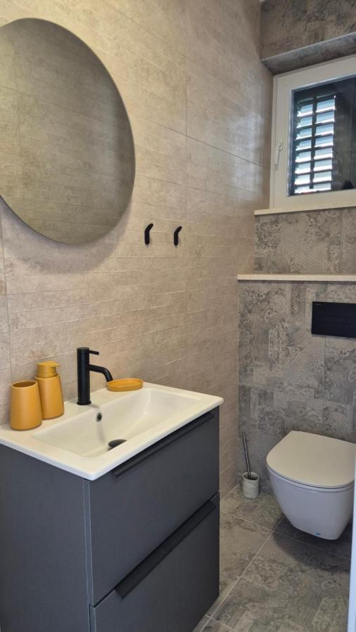 Vicia faba - B&B Postira