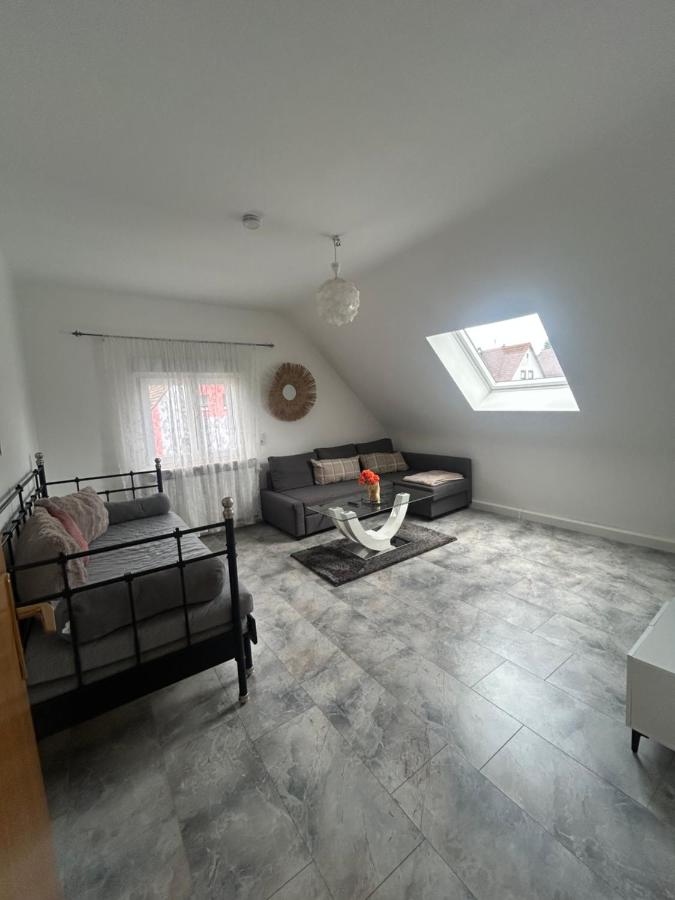 Adler Haus - Bed and Breakfast Neunkirchen
