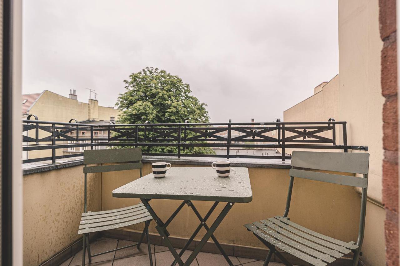 Przytulne mieszkanie w sercu Jeżyc by 2HomeRent - Chambres d'hôtes Poznan
