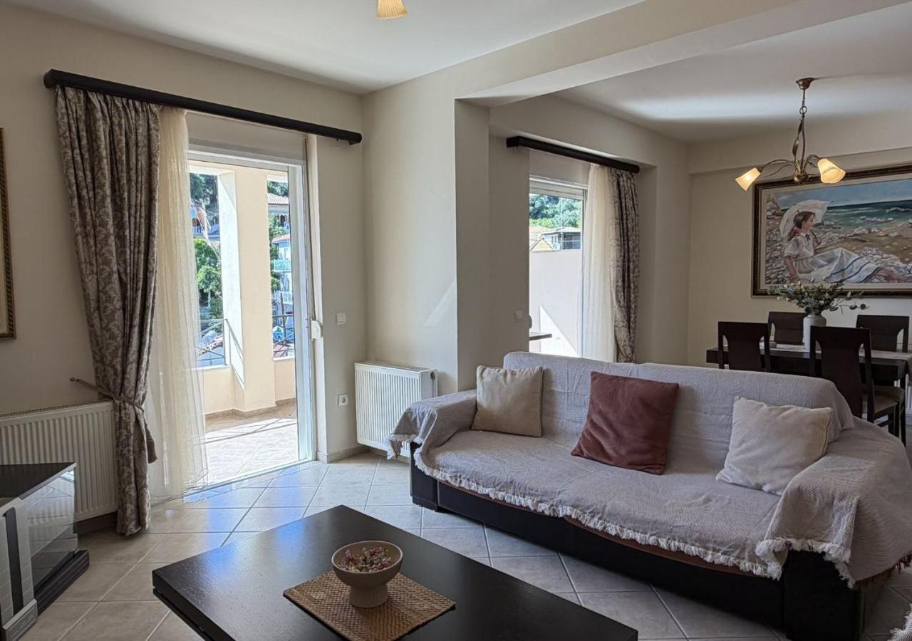 Oikos Parga Apartment - Ferienwohnung Parga