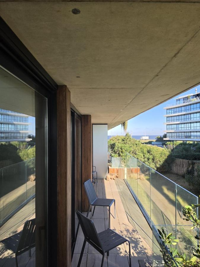 Apartamento en Edificio Primer Línea al Mar, a orillas de la Laguna del Diario - B&B Punta del Este