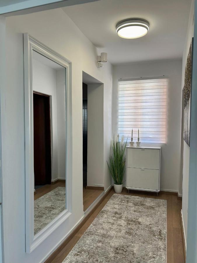 Holiday Home "Dragi" - Bed and Breakfast Otok