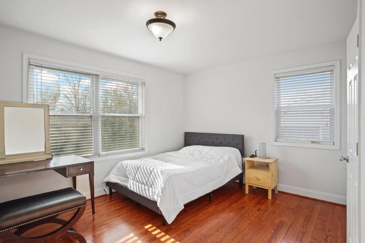 Entire 3-Bedroom Silver Spring-5 min walk to Metro - B&B Silver Spring