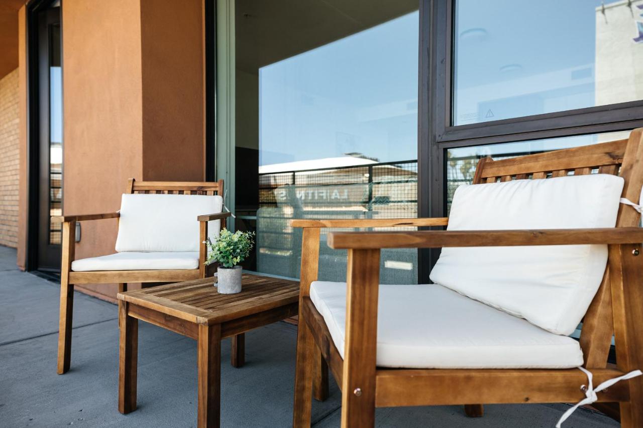 Prime 2B apartment in Hollywood with pool, gym and parking - B&B Los Ángeles
