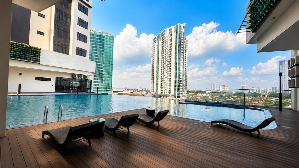 Space Residency Walk to KSL Mall 2bedroom family Suite 4-5 Pax - Bed and Breakfast Johor Bahru