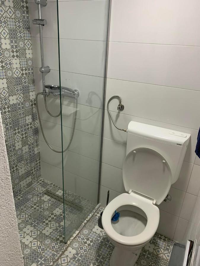 Two Olives Vacation Homes - B&B Slatina