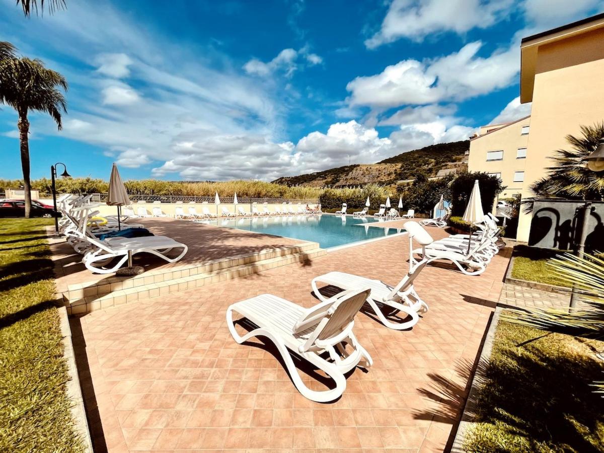 Apartment in a residence complex with a swimming pool in Pizzo - B&B Casa Carrieri