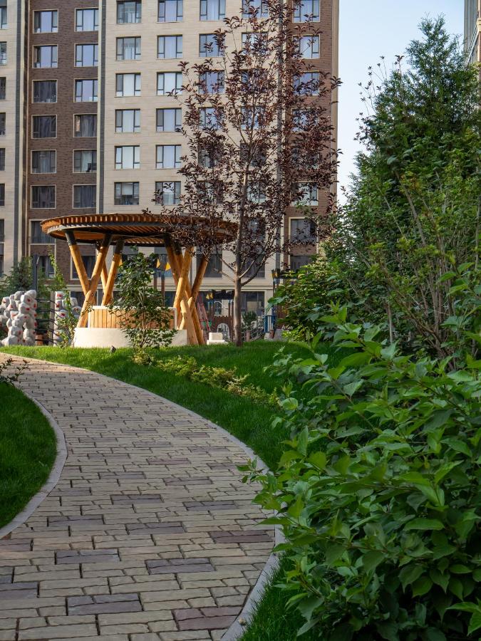ESTET Premium Apartment near MEGA Mall - Bed and Breakfast Almaty