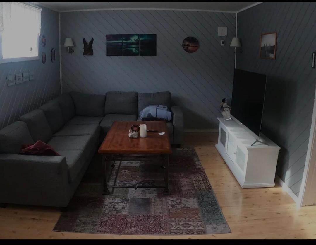Komfortabel overnatting på veien mot Nordkapp - B&B Kolvik