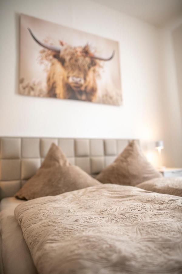 FeWo LUNA - Bed and Breakfast Riesa