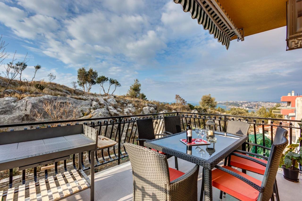 Apartment Jelčić - Bed and Breakfast Podstrana