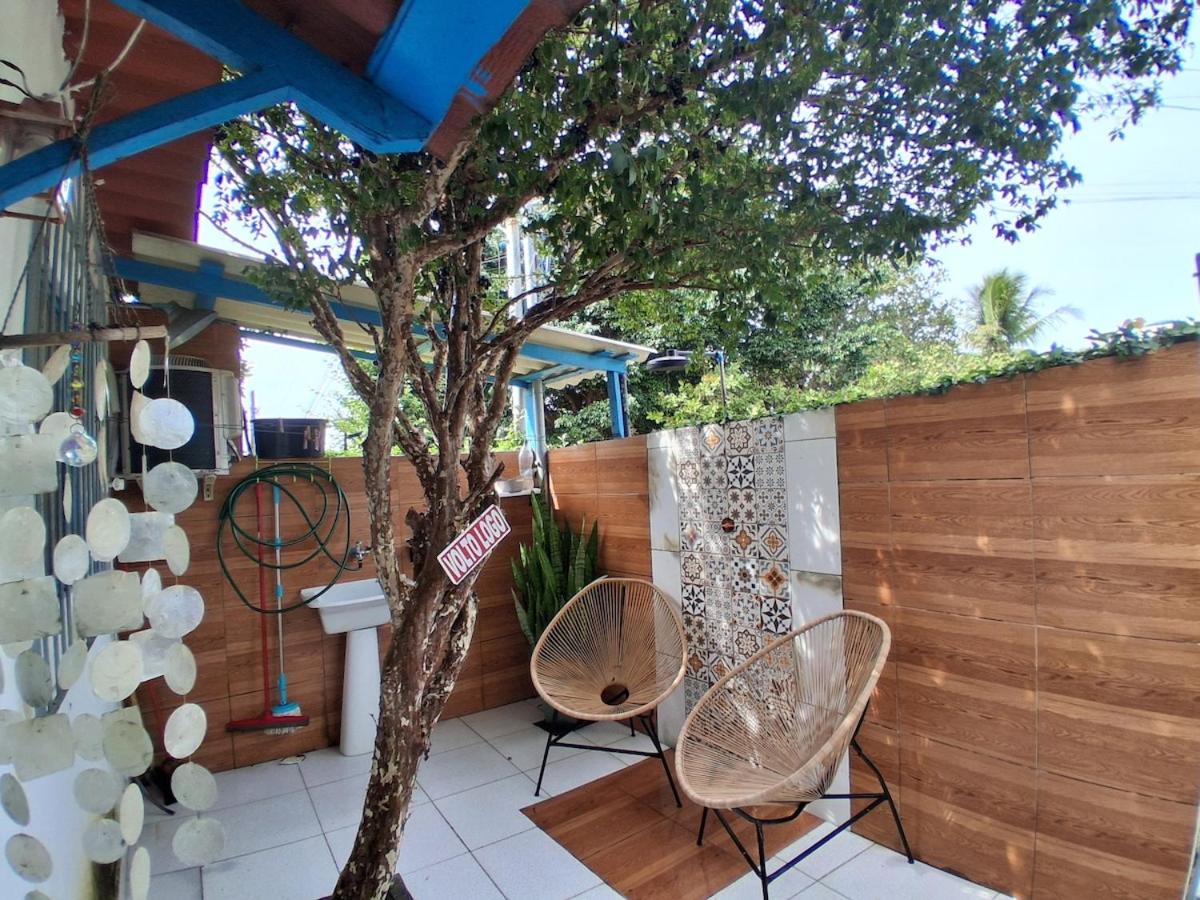 Santa Monica Beach Tiny House - Bed and Breakfast Guarapari