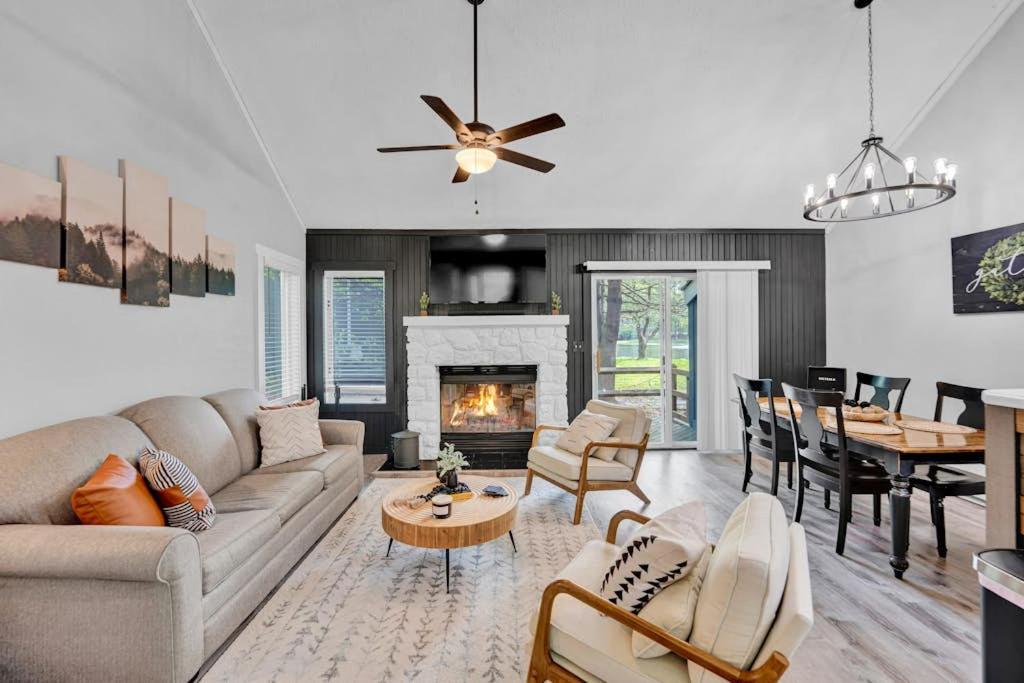 The Pocono Loft - B&B Lake Harmony
