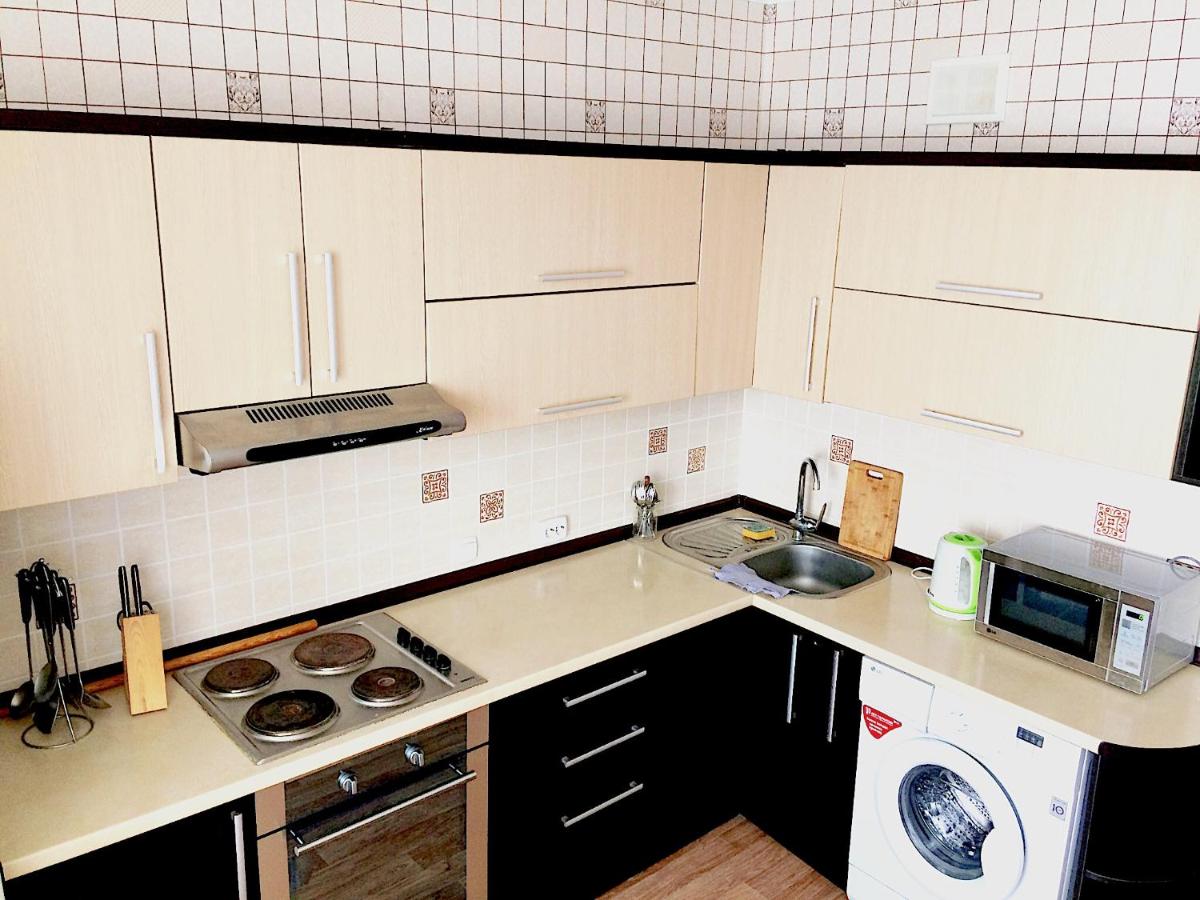 Apartment on Infinity Astana - Bed and Breakfast