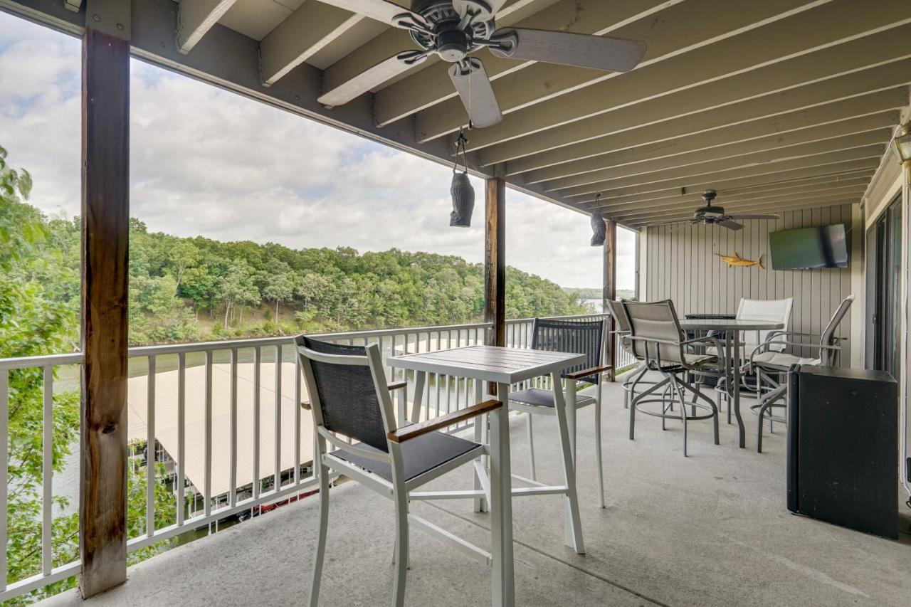 Tranquil Osage Beach Condo w/ Waterfront Decks! - B&B Osage Beach