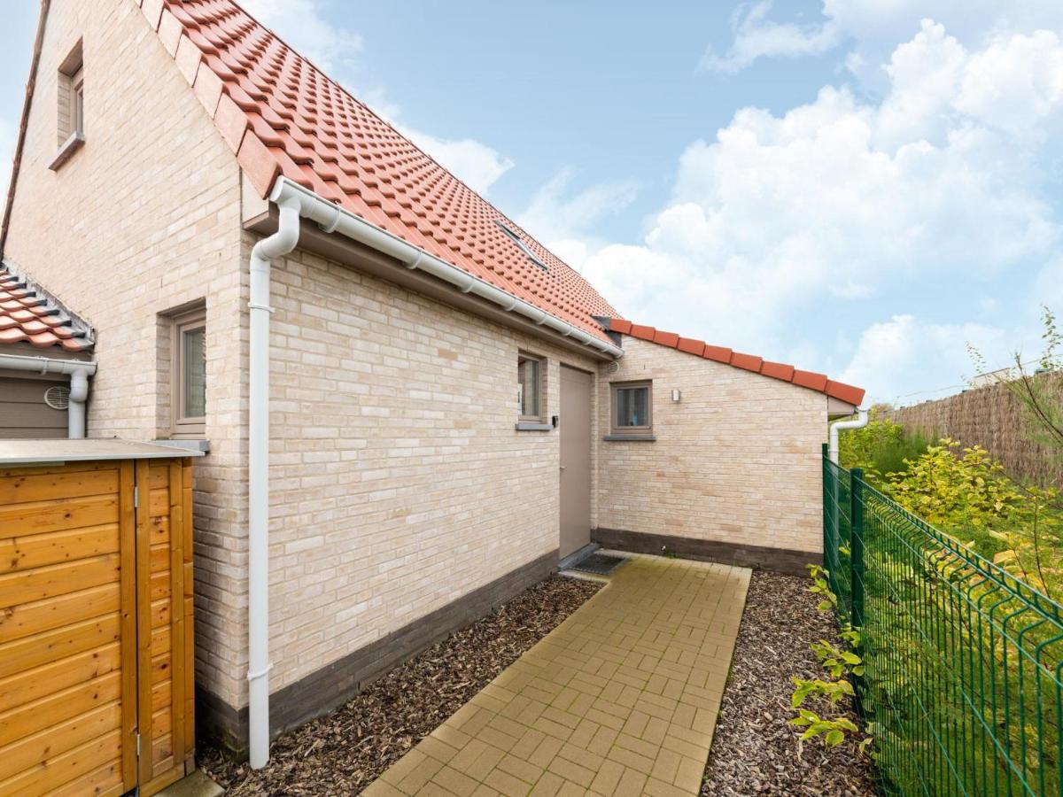 Westhinder I H81 - B&B Koksijde