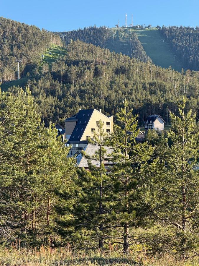 Hotel O2 Tornik - Bed and Breakfast Ribnica