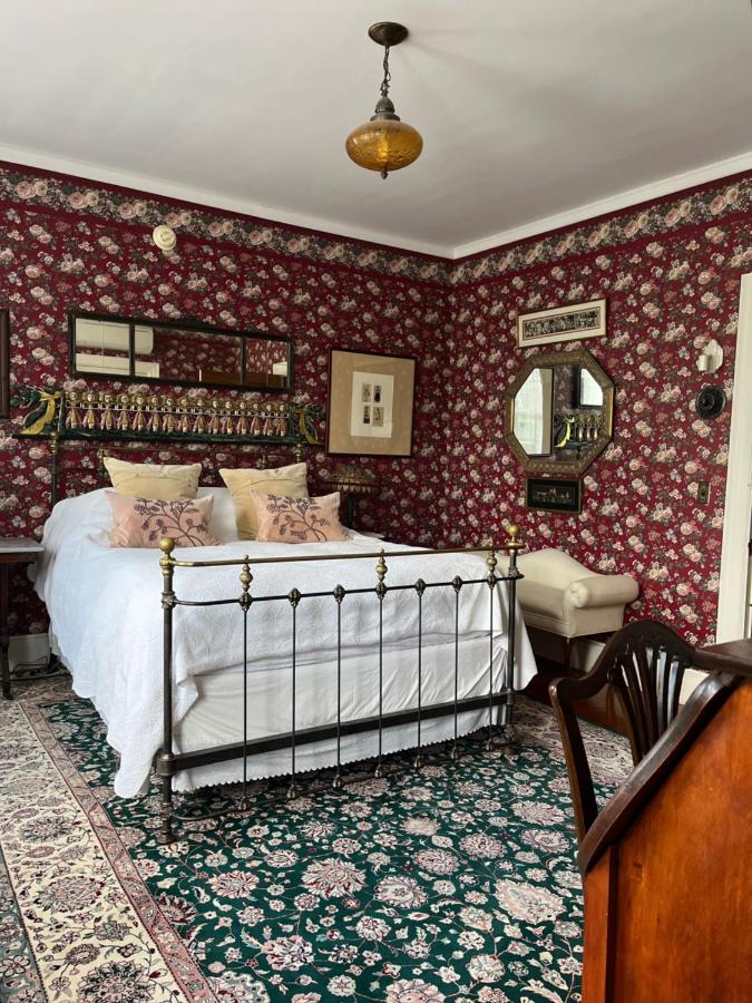 Munroe Inn Boutique Hotel - B&B Auburn