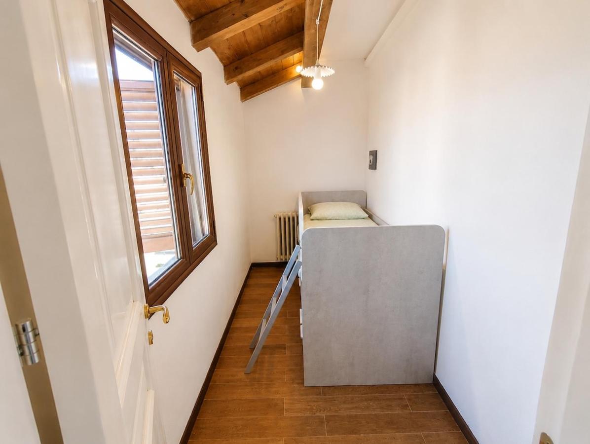 Panorama Penthouse in the Center of Tempio Pausania - Chambres d'hôtes Tempio Pausania