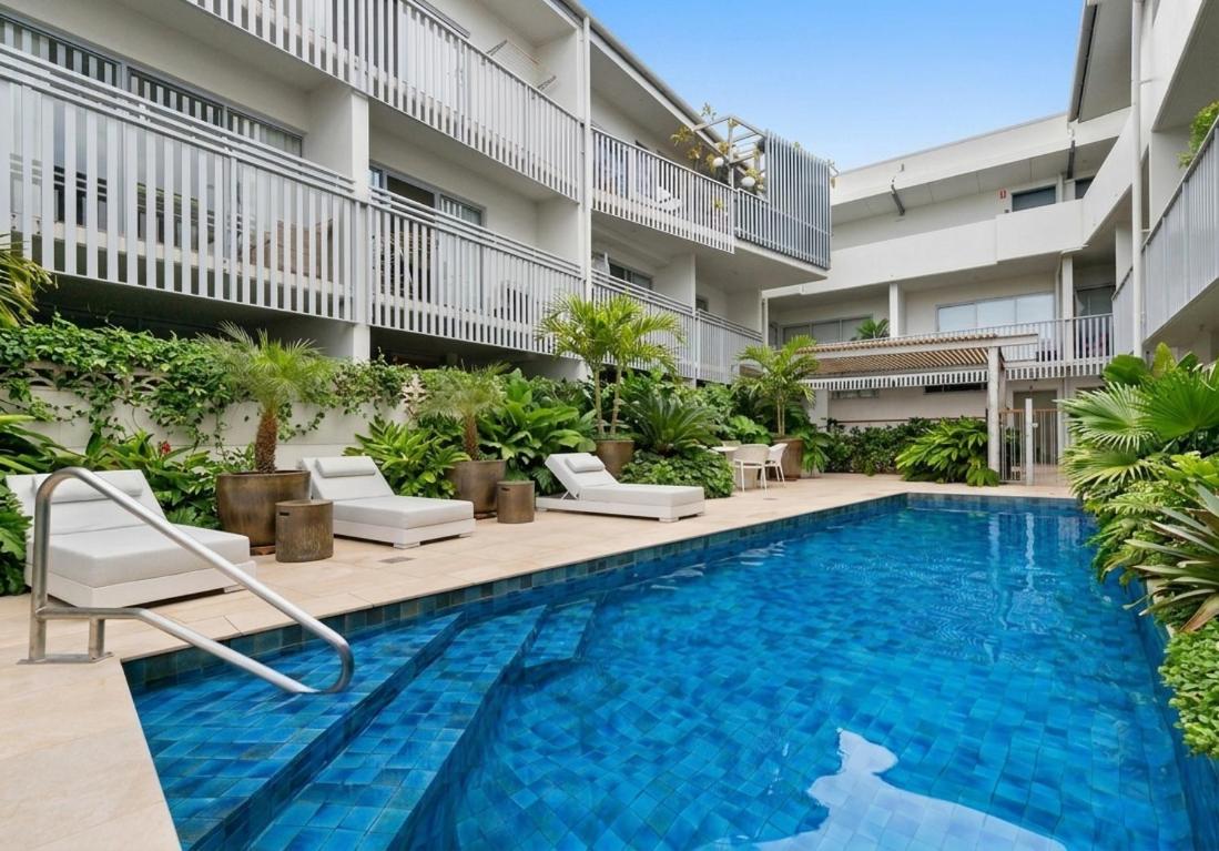2 Level Skyloft - Resort Pool - Sleeps 6 - Baby Stay - B&B Brisbane