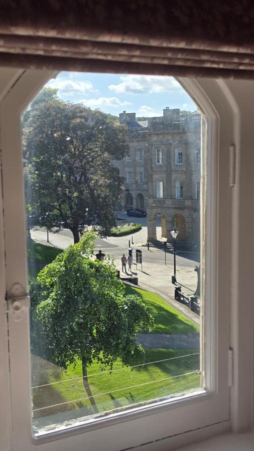 Crescent view penthouse - Luxury Apartment Central Buxton - Ferienwohnung Buxton