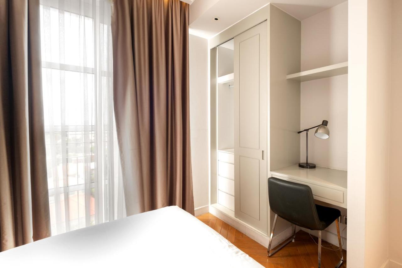 Appartamento con 2 Camere da Letto e Balcone