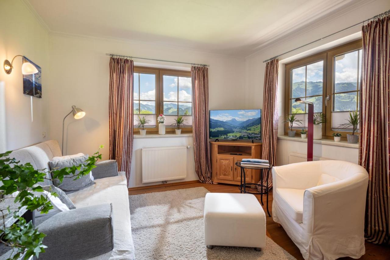 Apartamento con balcón