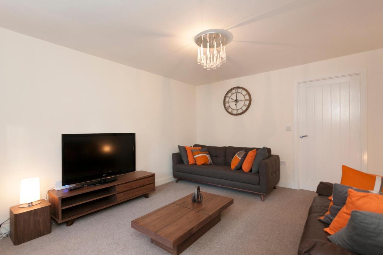 DBS Serviced Apartments - The Townhouse - B&B Castle Donington