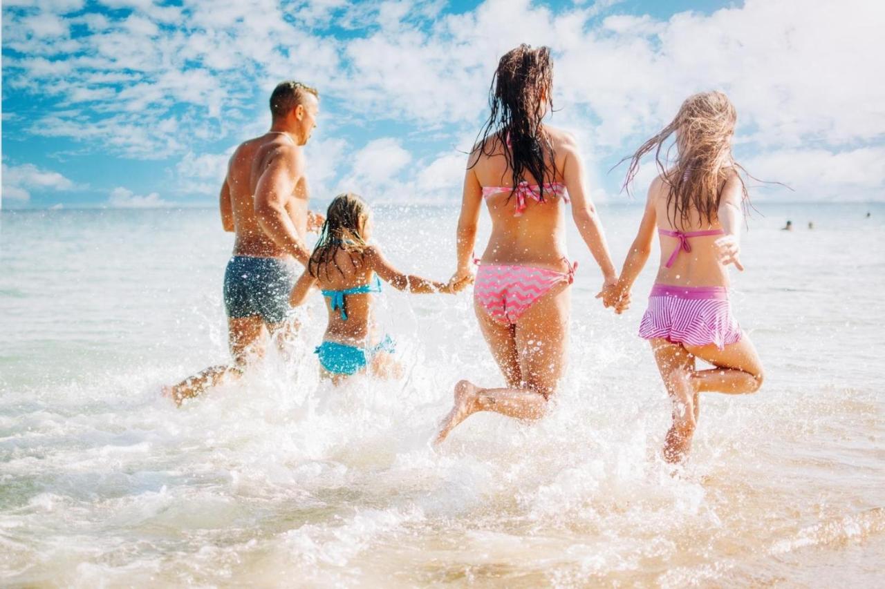 Stunning 6 Berth Caravan For Hire At Norfolk's Seashore Haven Park Ref 22005Ev - Chambres d'hôtes Great Yarmouth