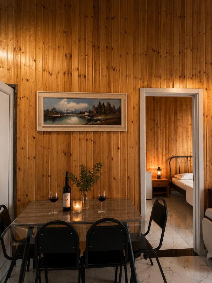 Alis House 3 - Ferienwohnung Batumi