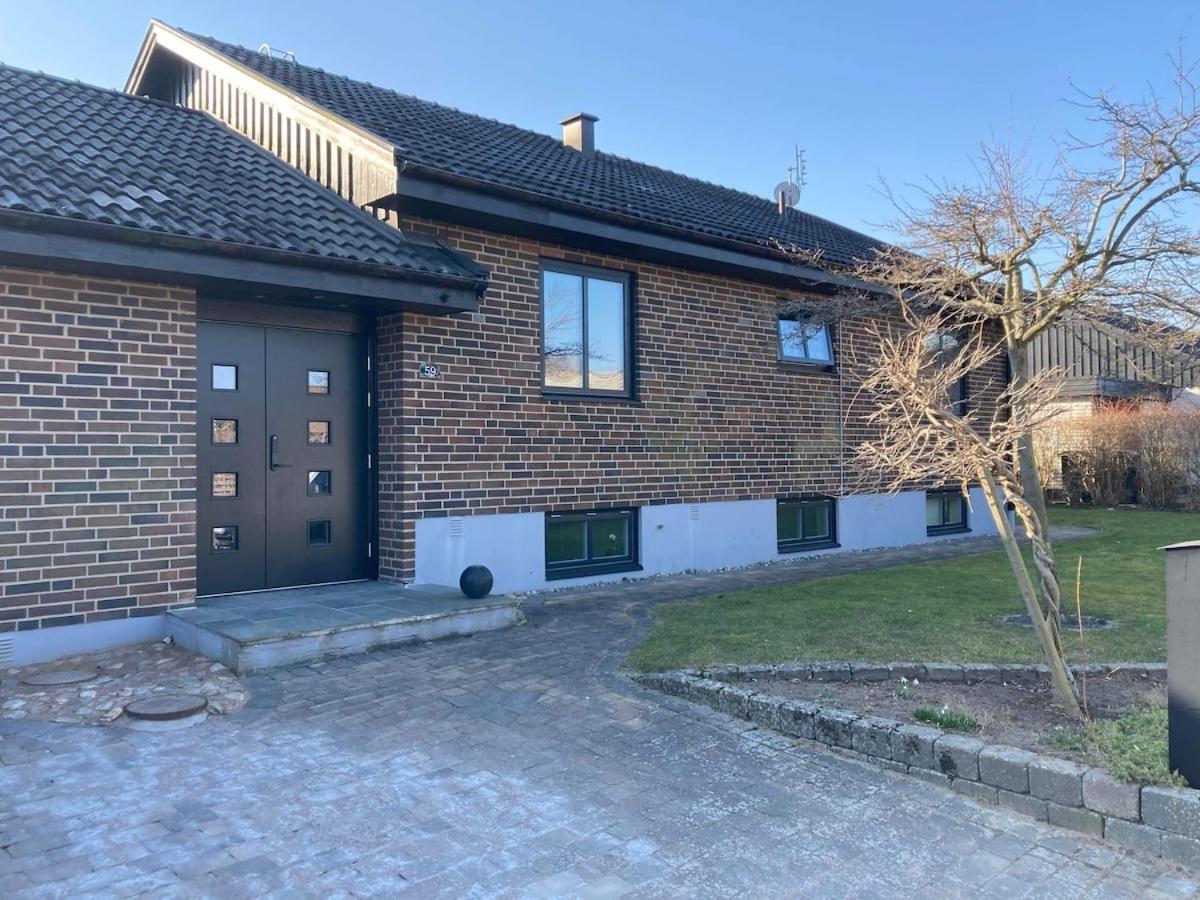 Big villa at Eskilsminne, Helsingborg - B&B Helsingborg