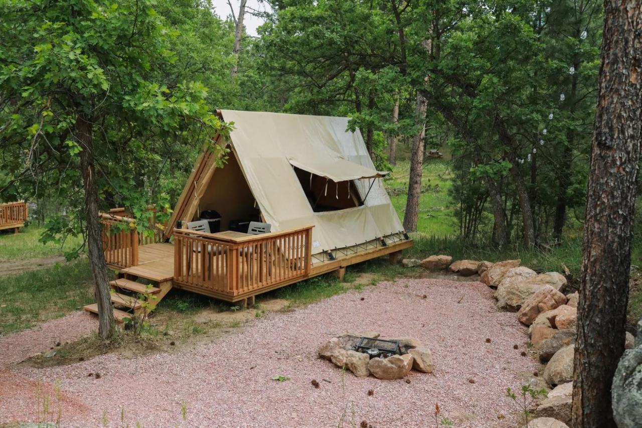 Private Woodland Glamping in the Black Hills - Chambres d'hôtes Hermosa