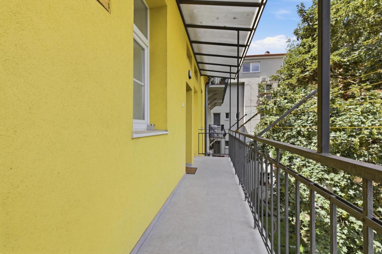 Boutique 1BR Apt in Bratislava Downtown - Chambres d'hôtes Bratislava