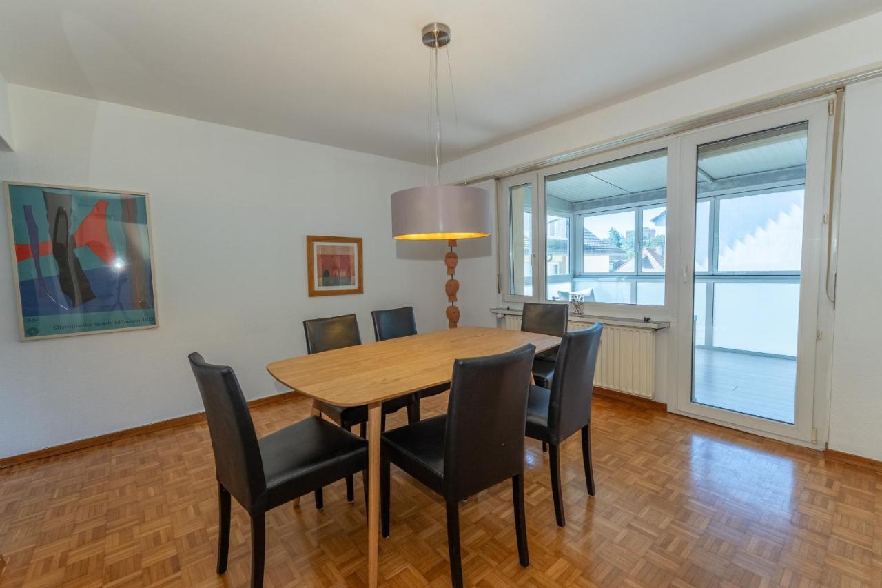 Appartamento con 2 Camere da Letto e Balcone