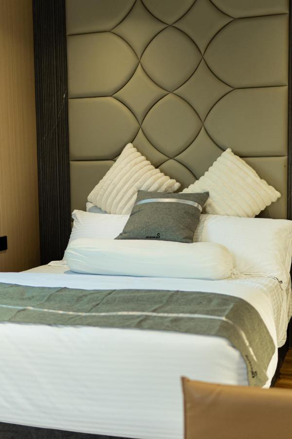 Monolocale con Divano-Letto
