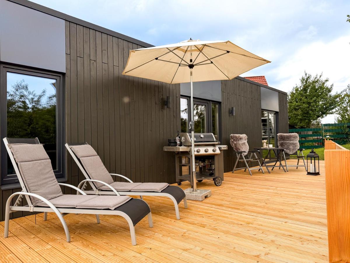 FewoCrew Devils Cabin Premium Tiny House nahe Teufelsmauer - B&B Wienrode
