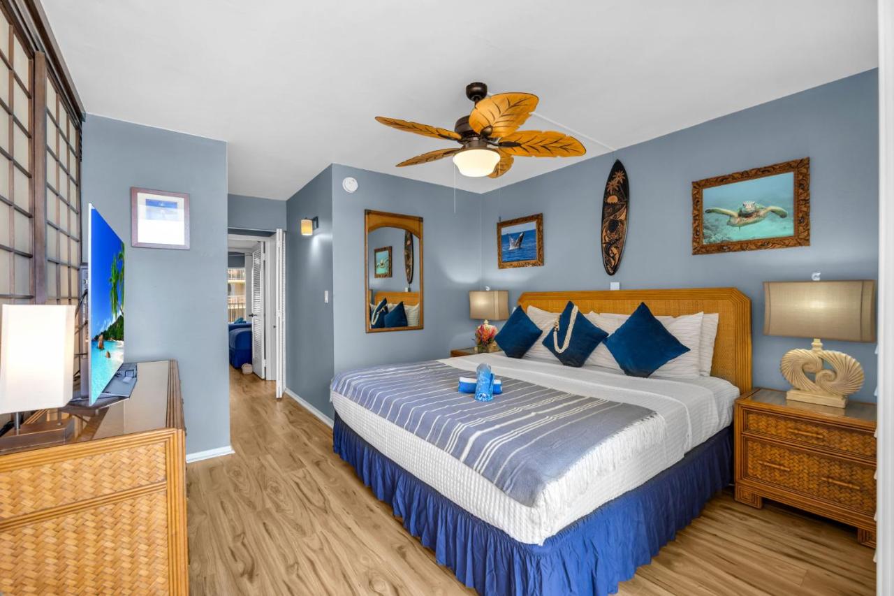 Oceanfront Escape, Molokai Views & Tropical Breezes - B&B Kahana