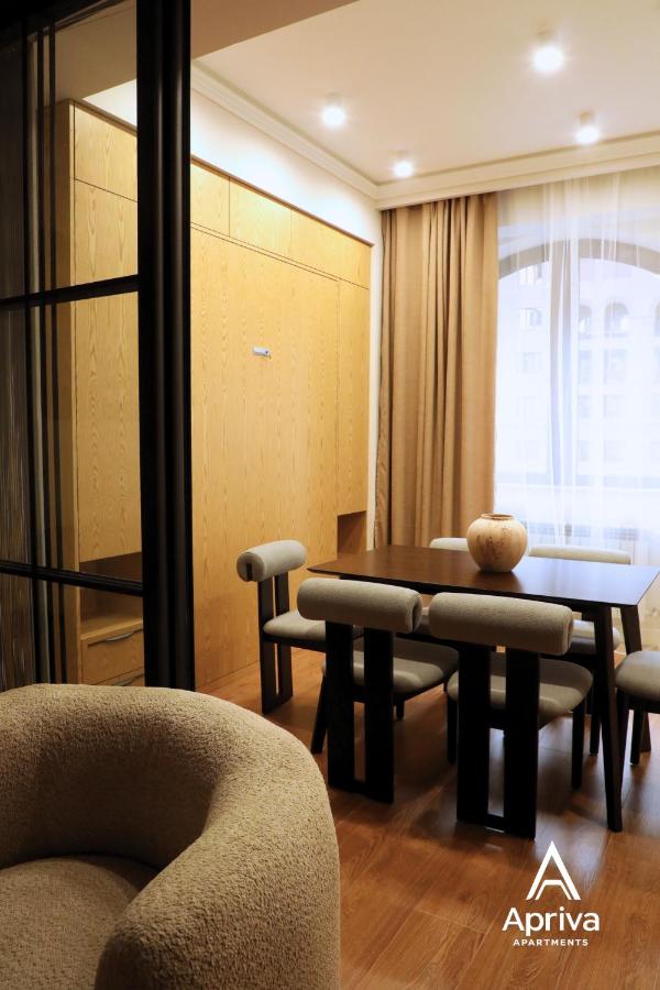 Apartment mit 2 Schlafzimmern und Stadtblick