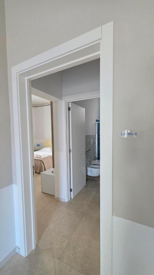 Deluxe Room (2 Adults + 1 Child)