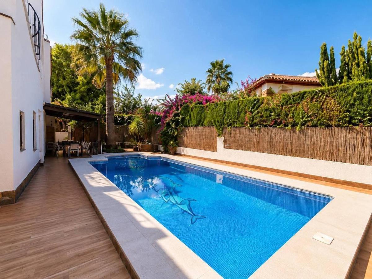Villa Blanca Carrio - 7 chambres, piscine chauffée - Chambres d'hôtes Calpe