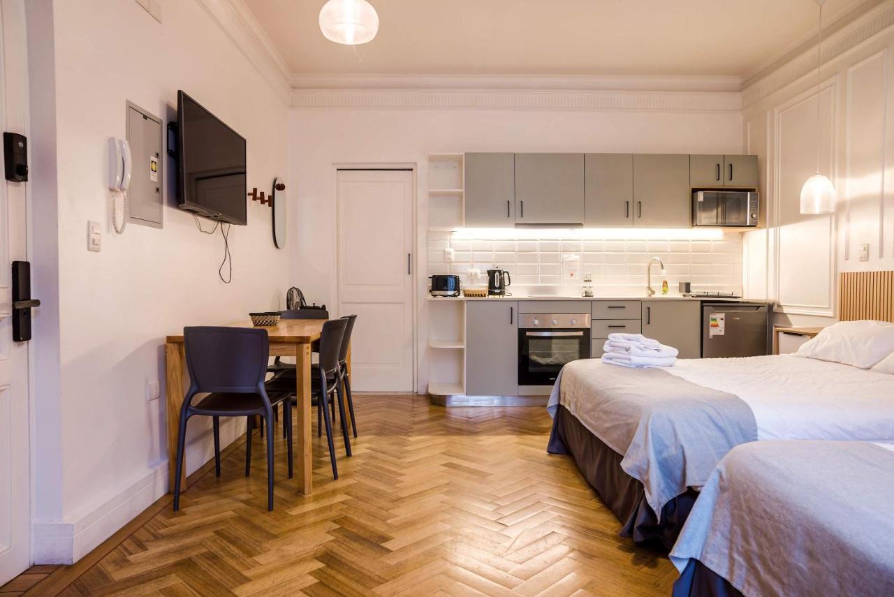 Modern Studio in Salvador Near Metro Fits 4 - B&B Santiago del Cile