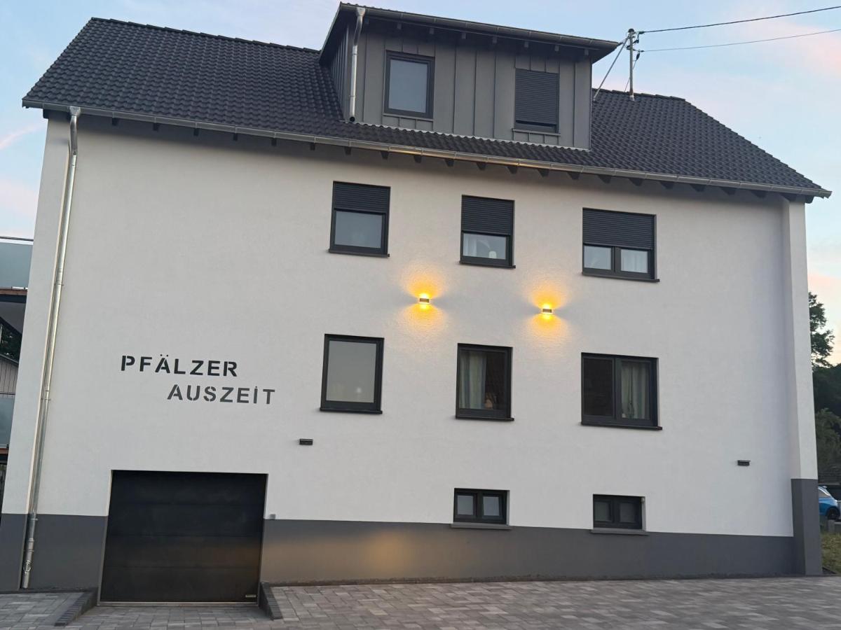Ferienwohnung Skulpturenweg - Chambres d'hôtes Ludwigswinkel