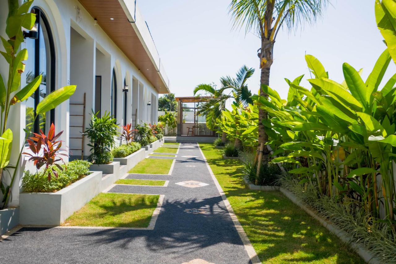 Juna Guest House - B&B Uluwatu
