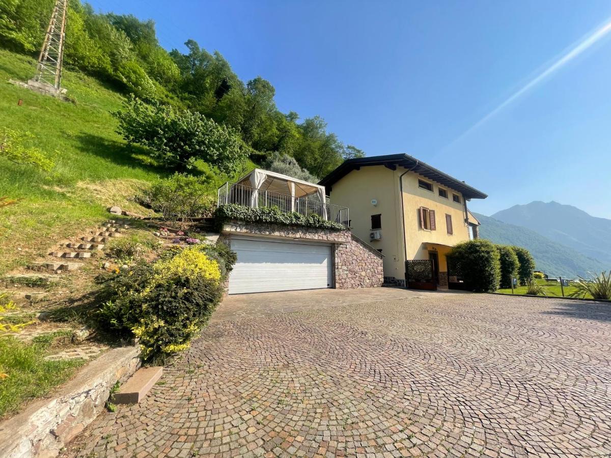 Casa Ronco Frati, piscina vista lago - B&B Pisogne