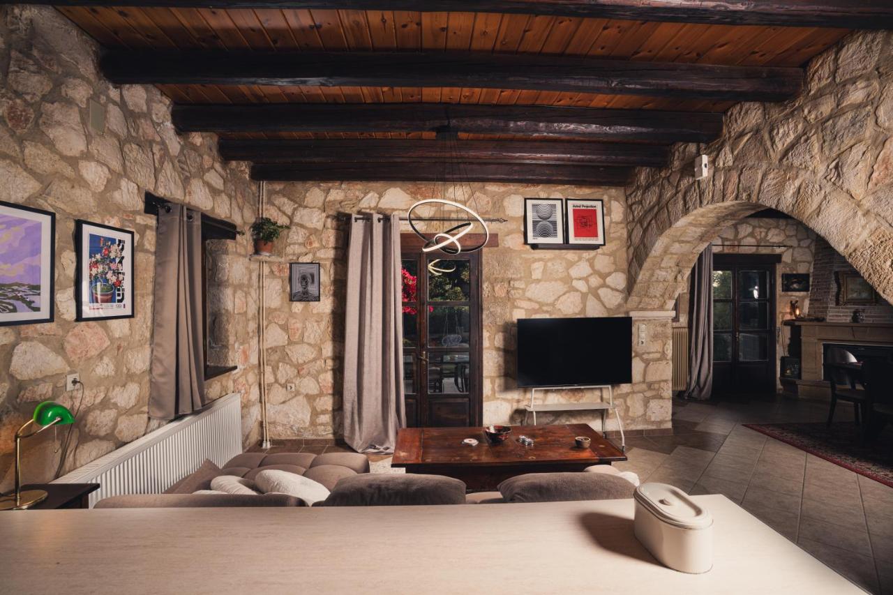 Kidóni Villas - Bed and Breakfast Gaïtánion