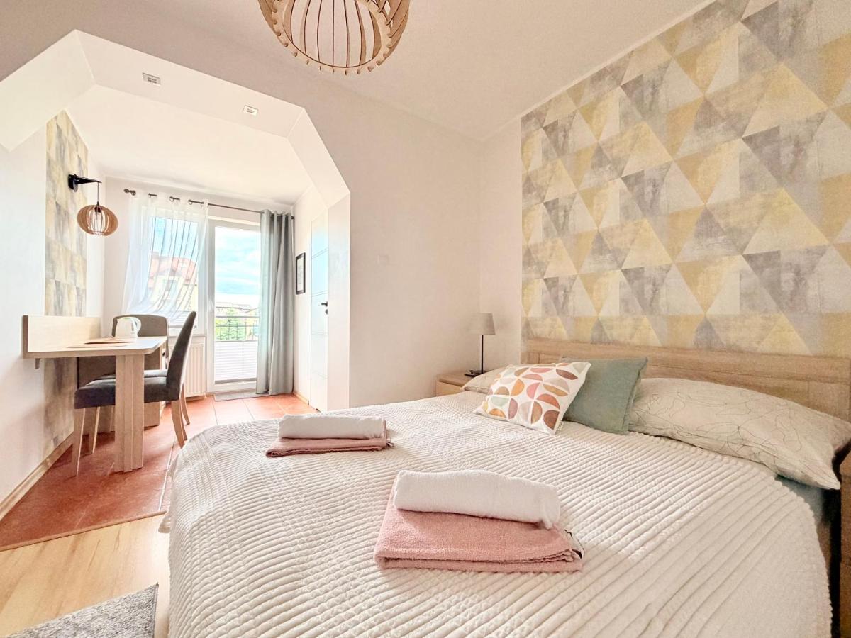 Doppelzimmer mit Balkon