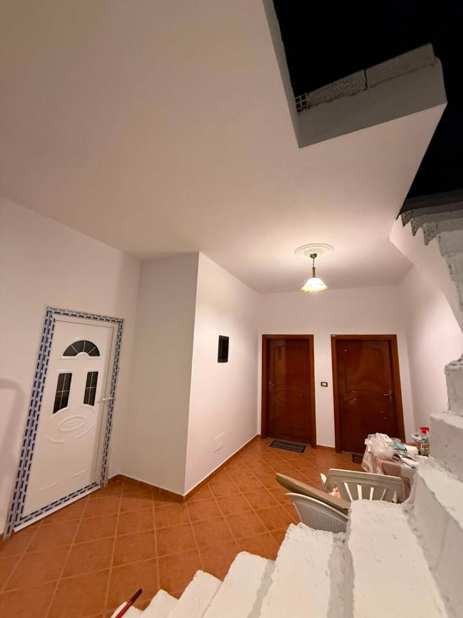 Dreibettzimmer mit Balkon