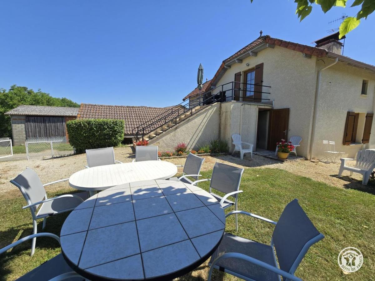 Maison mitoyenne avec Wifi, proche Sarlat, au cœur de la Dordogne - FR-1-616-22 - Chambres d'hôtes Doissat